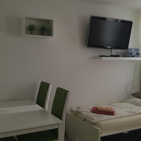 Sonniges Modernes Appartement Hoehenberg Köln Kültér fotó