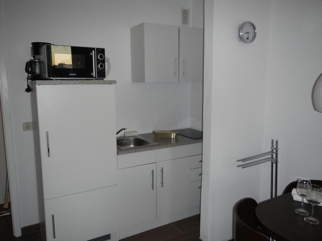 Sonniges Modernes Appartement Hoehenberg Köln Kültér fotó