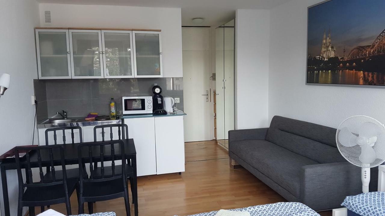 Sonniges Modernes Appartement Hoehenberg Köln Kültér fotó
