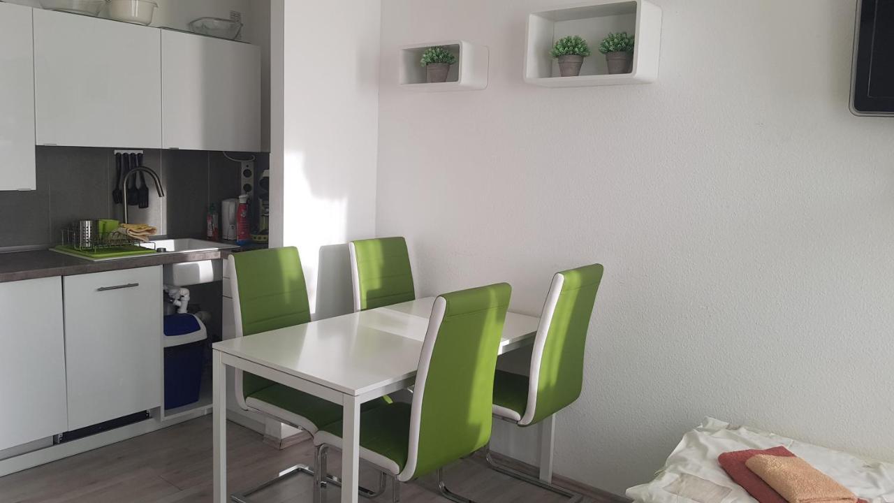 Sonniges Modernes Appartement Hoehenberg Köln Kültér fotó